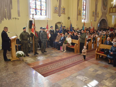 Mieszkańcy Niepodległej Polsce.