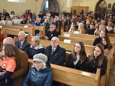 Mieszkańcy Niepodległej Polsce.