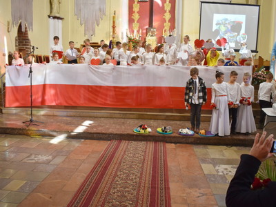 Mieszkańcy Niepodległej Polsce.