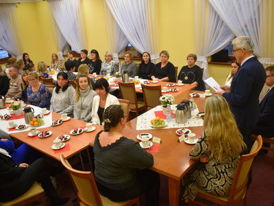 Dzień Pracownika Socjalnego w sali konferencyjnej Domu Joannitów w Sulęcinie. 