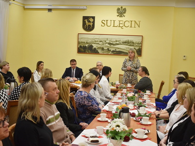 Dzień Pracownika Socjalnego w sali konferencyjnej Domu Joannitów w Sulęcinie. 
