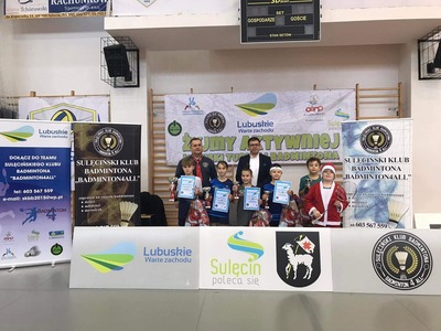 Mikołajki z badmintonem