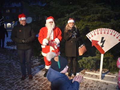 Spotkanie z Mikołajem w sulęcińskim rynku.