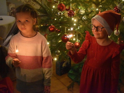 Mikołaj odwiedził dzieci w Miechowie. 