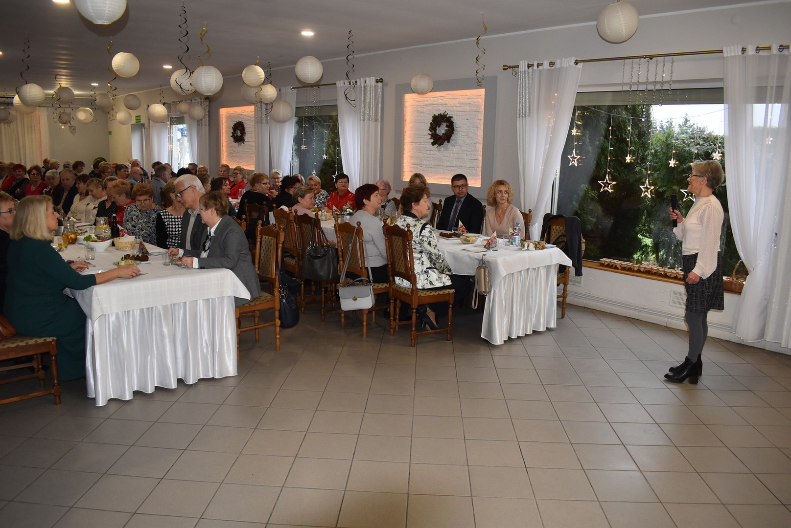 Wigilijne spotkanie członków Uniwersytetu Trzeciego Wieku z Sulęcina.