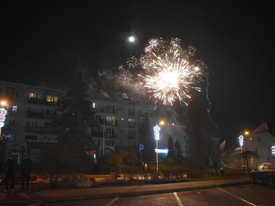 Tak mieszkańcy Sulęcina witali nowy 2024 rok. 