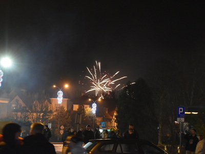 Tak mieszkańcy Sulęcina witali nowy 2024 rok. 