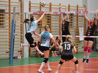 Sulęcińska amatorska liga piłki siatkowej w kategorii kobiet.