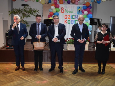 Święto kobiet w Grochowie. 