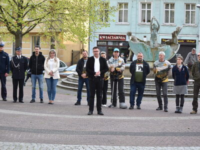 XV rajd harcerski zainaugurowano w rynku miejskim w Sulęcinie.