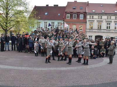 XV rajd harcerski zainaugurowano w rynku miejskim w Sulęcinie.