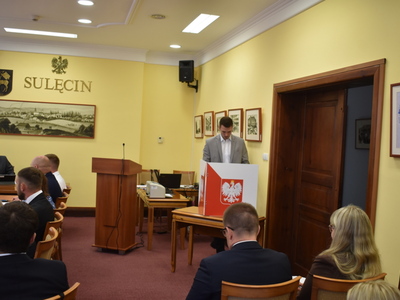 Pierwsze posiedzenie Rady Miejskiej IX kadencji.