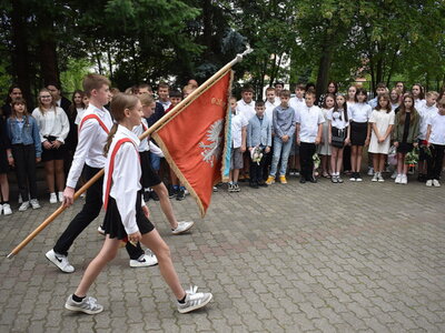 Uczniowie Szkoły Podstawowej im. Polskich Olimpijczyków w Sulęcinie, zakończyli rok szkolny 2023/2024.