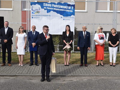 Inauguracja nowego roku szkolnego 2024/2025 w dwójce.