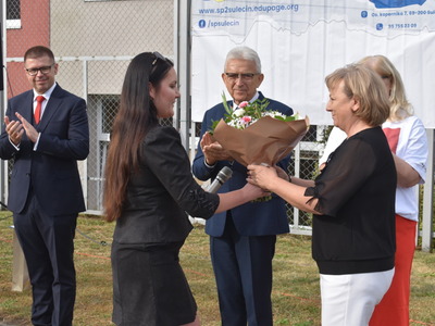 Inauguracja nowego roku szkolnego 2024/2025 w dwójce.