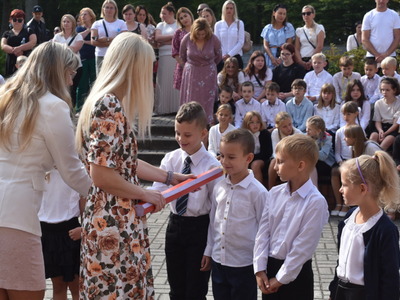Nowy rok szkolny 2024/2025 w Wędrzynie.