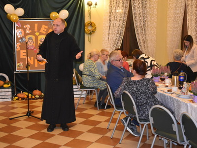 Dzień Seniora w Świetlicy Wiejskiej w Długoszynie. 