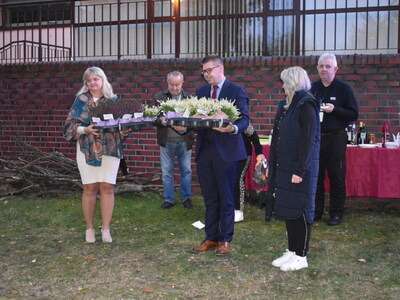 Dzień Seniora przy ognisku. 