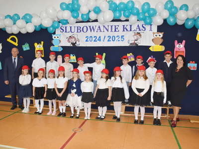 Ślubowanie uczniów klas pierwszych w Szkole Podstawowej nr 2 im. Polskich Olimpijczyków w Sulęcinie.