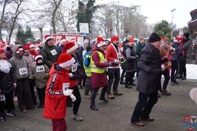 II Mikołajkowy Marszobieg w Zakrzewie!