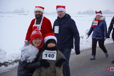 II Mikołajkowy Marszobieg w Zakrzewie!