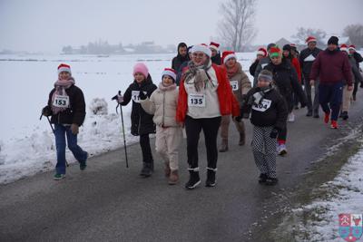 II Mikołajkowy Marszobieg w Zakrzewie!