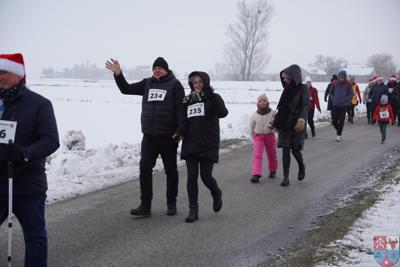 II Mikołajkowy Marszobieg w Zakrzewie!