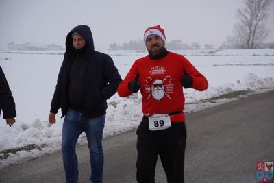 II Mikołajkowy Marszobieg w Zakrzewie!