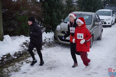 II Mikołajkowy Marszobieg w Zakrzewie!