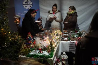 Świąteczny Kiermasz i Pokaz Stołów Wigilijnych 2025!