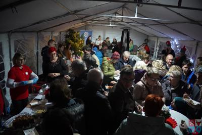 Świąteczny Kiermasz i Pokaz Stołów Wigilijnych 2025!