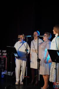 Świąteczny Kiermasz i Pokaz Stołów Wigilijnych 2025!