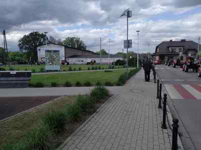 Alt="Zdjęcie przedstawia Paradę zabytkowych traktorów."