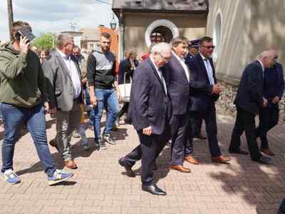Alt="Zdjęcie przedstawia obchody Regionalnej Pielgrzymki Rolników do Sanktuarium Matki Bożej w Lubecku. Zdjęcia: udostępnione przez organizatora."