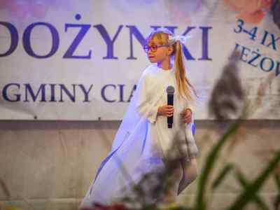 Alt="Zdjęcie przedstawia występ sekcji GokVoice z GOK Ciasna."