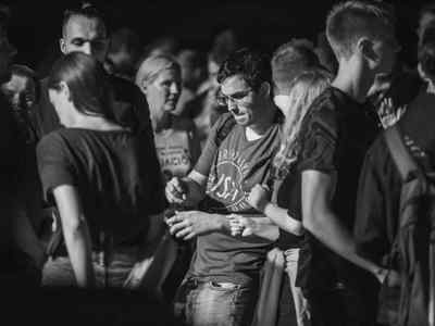 Alt="Zdjęcie przedstawia Dni Gminy Ciasna 2022 wraz z towarzyszącymi jej wydarzeniami - zabawa taneczna z DJ Phobia."