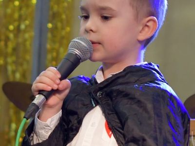 Alt="Zdjęcie przedstawia występy podczas Wielkiej Orkiestry Świątecznej Pomocy w Ciasnej. Zdjęcie: Radosław Gruca."