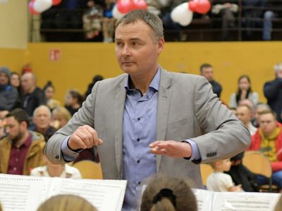 Alt="Zdjęcie przedstawia występy podczas Wielkiej Orkiestry Świątecznej Pomocy w Ciasnej. Zdjęcie: Radosław Gruca."