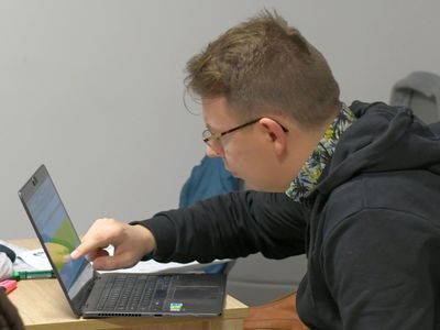 Alt="Zdjęcie przedstawia występy podczas Wielkiej Orkiestry Świątecznej Pomocy w Ciasnej. Zdjęcie: Radosław Gruca."