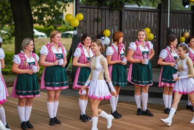 Alt="Zdjęcie przedstawia obchody Dni Gminy Ciasna 2023 wraz z Jubileuszem 20-lecia Mażoretek Copacabana."