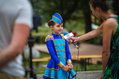 Alt="Zdjęcie przedstawia obchody Dni Gminy Ciasna 2023 wraz z Jubileuszem 20-lecia Mażoretek Copacabana."