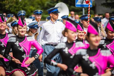 Alt="Zdjęcie przedstawia obchody Dni Gminy Ciasna 2023 wraz z Jublieuszem 20-lecia Mażoretek Copacabana."