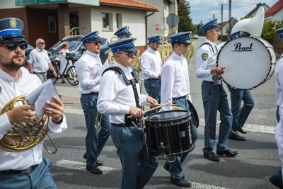 Alt="Zdjęcie przedstawia obchody Dni Gminy Ciasna 2023 wraz z Jublieuszem 20-lecia Mażoretek Copacabana."