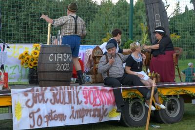 Alt="Zdjęcie przedstawia Dożynki Gminy Ciasna w Zborowskiem 2-3.09.2023r."