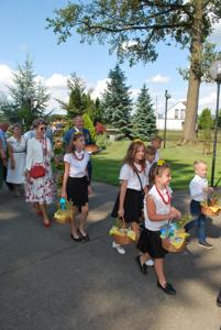 Alt="Zdjęcie przedstawia Dożynki Gminy Ciasna w Zborowskiem 2-3.09.2023r."