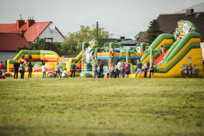 Alt="Zdjęcie przedstawia obchody Dni Gminy Ciasna 2024 - Dzień Pierwszy - Piątek 14.06.2024."