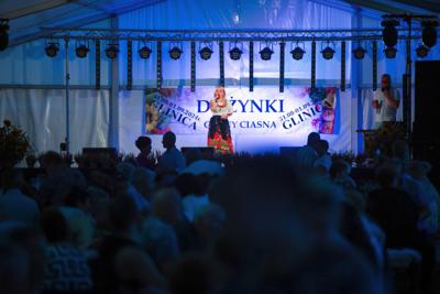 Alt=”Zdjęcie przedstawia obchody Dożynek Gminy Ciasna w Glinicy w dniu 1 września 2024 roku.”