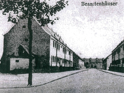 Alt="Zdjęcia historyczne bloków w Ciasnej."