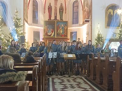 Alt="Zdjęcie przedstawia koncert pt. "Koncert Kolęd" który odbył się w Sierakowie Śląskim, 2025r."