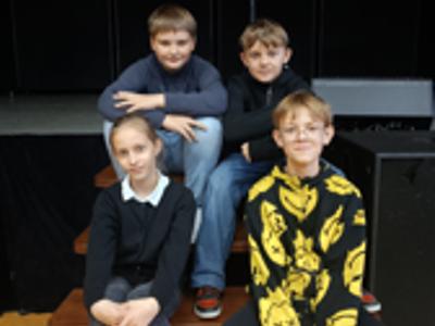 Alt="Zdjęcie przedstawia szachistów ze Zborowskiego najlepsi w Rejonie Tarnogórskim."